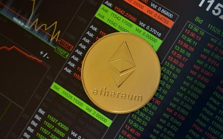 Memecoin ETF Proposals Stir Debate in Traditional Investment Circles